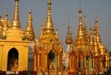 Alla Shwedagon Paya a Yangon